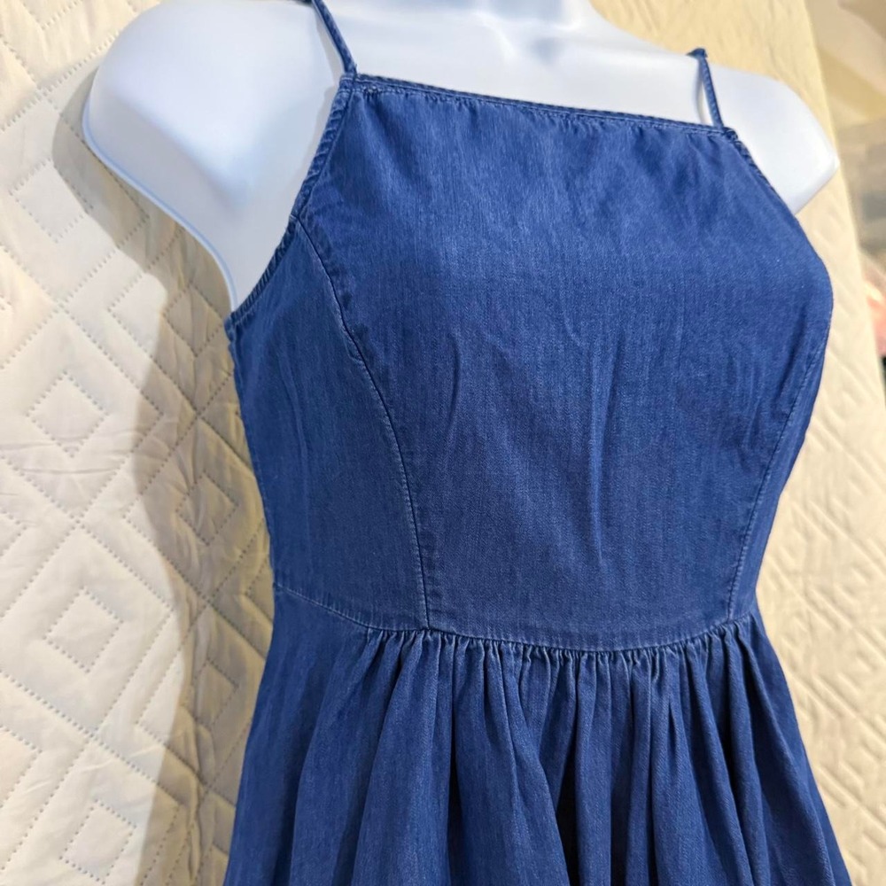 Old Navy Womens XS Sundress Blue Denim Smocked Back Mini COTTAGECORE COASTAL